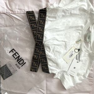 NWT- Fendi kids crop tee with Logo band